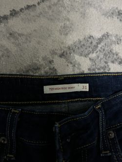 Woman Levi's 721 High Rise Skinny