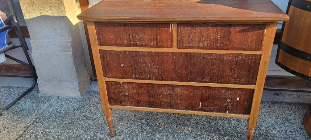 Dresser 34" Tall X 39.5 Wide X 18 1/4" Deep