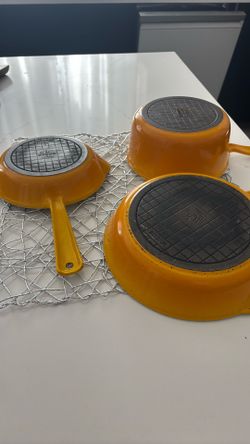 Vintage desk wear Belgium enamel, cast-iron cookware set rare collection