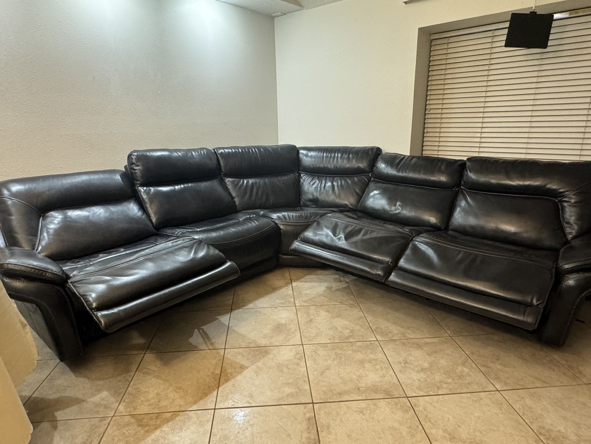 Valentino Couch