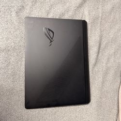 ASUS ROG Strix Scar 18” (2025)