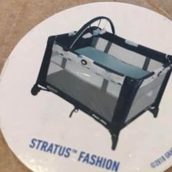 Pack N Play With Infant Topper 