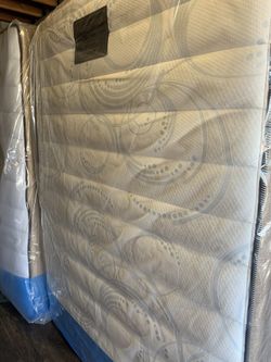 Queen size mattress orthopedic