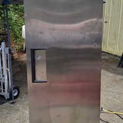 True Freezer Model T-19F