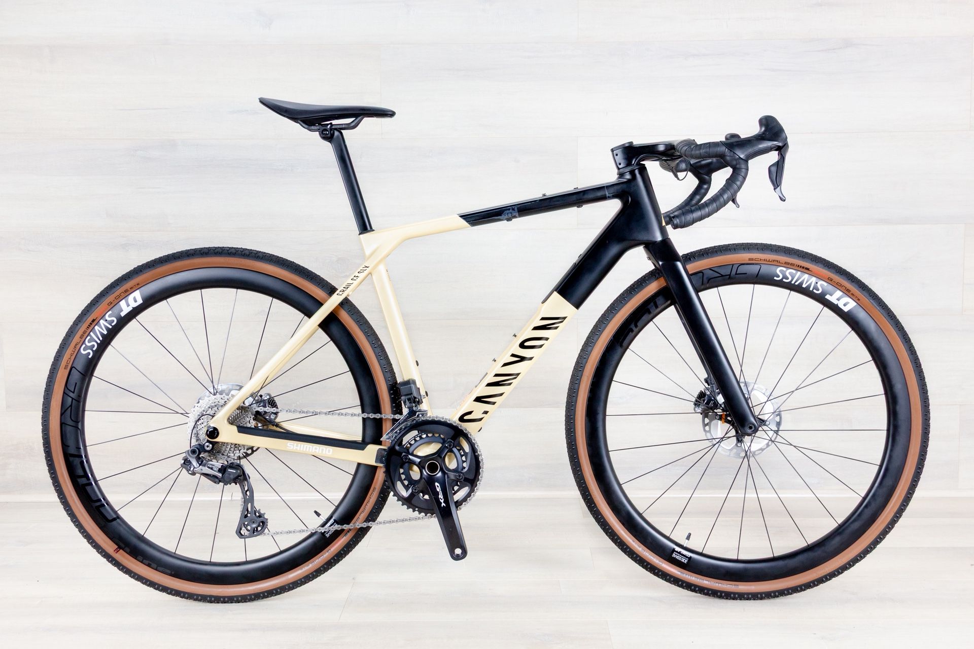 Canyon GRAIL CF SLX di2, Size - Small ( 54cm ), carbon bike with carbon wheels, Shimano di2