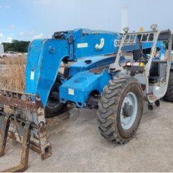8,000lbs Reach Forklift - Genie GTH-844