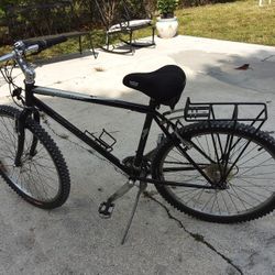 Specialized Hardrock Bike