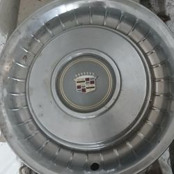 Cadillac Hubcaps All 4