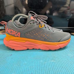 Hoka One One Challenger ATR 6 Women's 8B Trail Running Shoes Colorful Sneakers