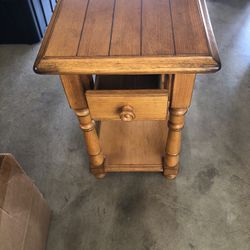 End Tables Oak  ( I Have Two) Selling As A Pair 