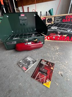 Vintage 1989 Coleman Compact 2-Burner Camp Stove (Model 425F) - with Box