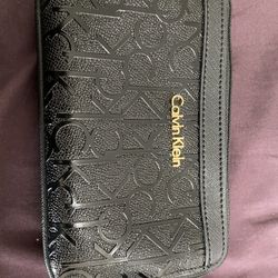 Calvin Klein Wristlet