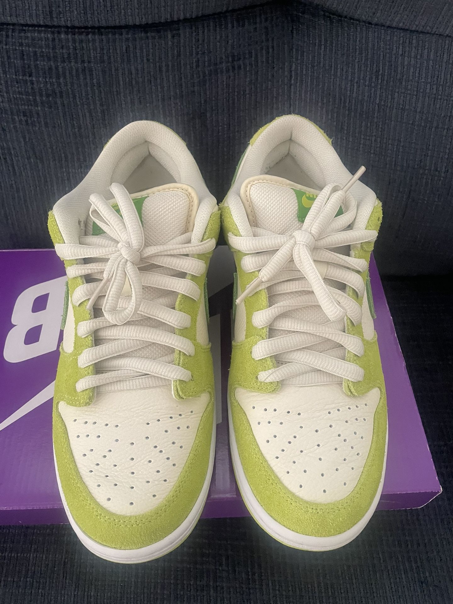 Nike SB Dunk Low Green Apple