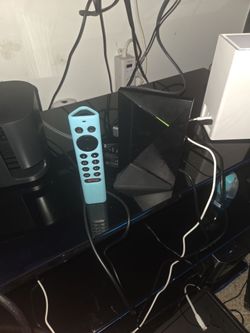 Nvidia Shield Tv Pro with Metal Stand and Remote (2019 model)