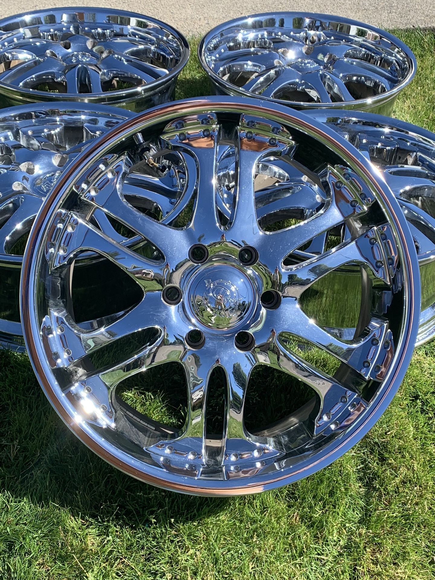 20” Wheels Silverado Tahoe Suburban Denali Escalade Avalanche