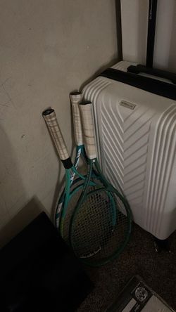 tennis rackets