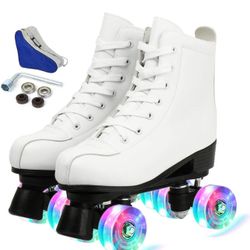 NEW Roller Skates 