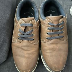Boys Shoes Size 1