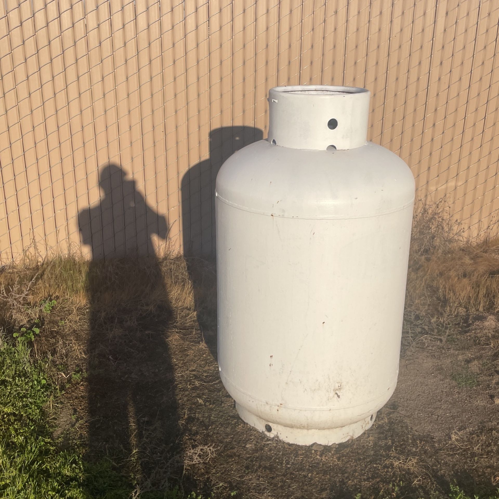 Propane Tank. 200 Gallon