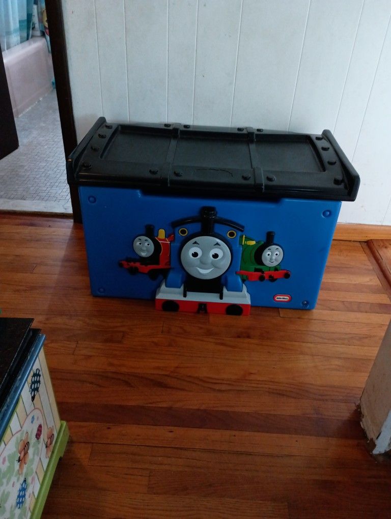 Little Tikes Thomas and Friends Toy Box