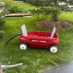 Radio Flyer Wagon