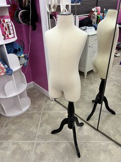 New Silk Mannequin  For Clothing Designer Or Displau