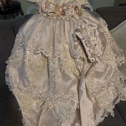 Vestido Se Bautizo Está Nuevo Solo Que No Le Quedo Ala Niña lo Trajimos D México 