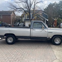Dodge Ram 1986