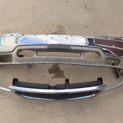 2003 GMC Yukon Bumper / Grille