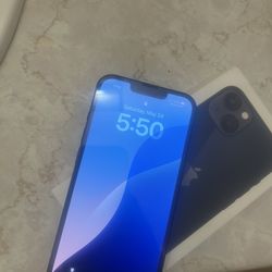 iPhone 13 