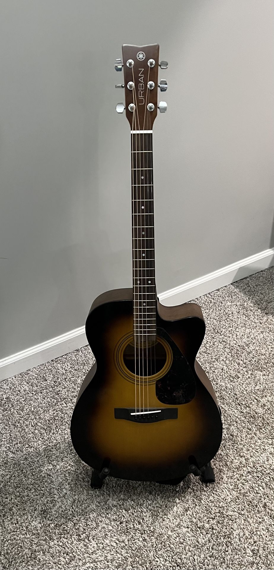 Yamaha Keith Urban Acoustic Guitar 