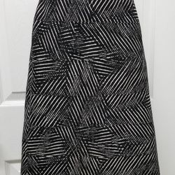 Black and White Skirt M