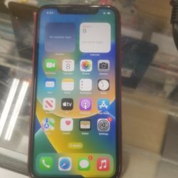 Red iPhone Xr 64 GB Unlock $300