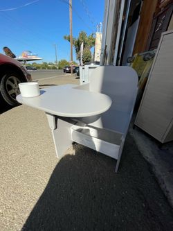 White L-Shaped baby Desk with Drawer