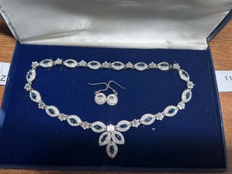 Attwood Collection Sapphire Diamond necklace
