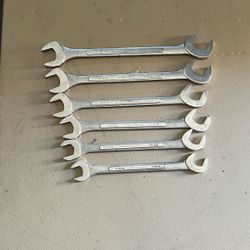 Heavy Duty Wrenches 2” To 1 3/8