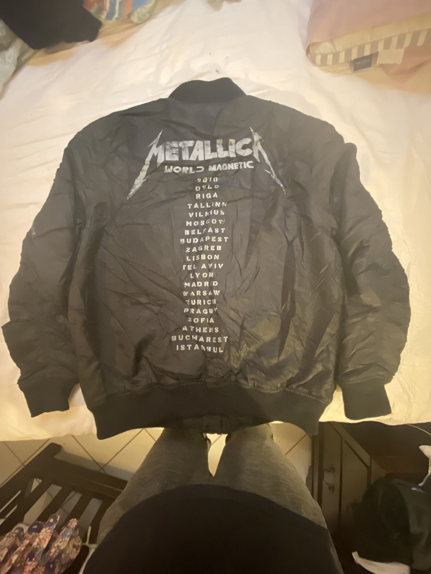 Metallica Men's Jacket H&M World 2010 Magnetica Tour Bomber Black Size Large