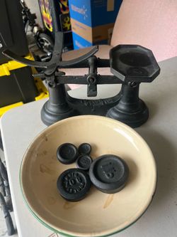 Vintage scale
