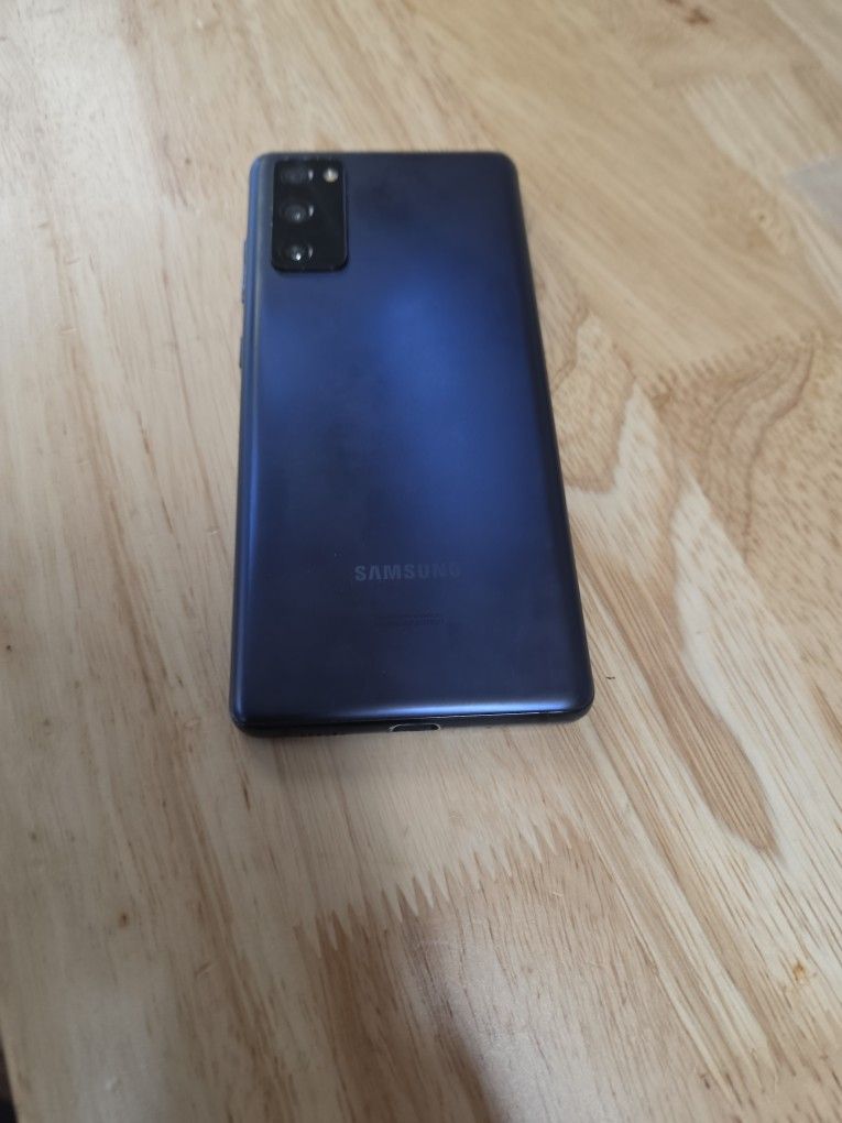 SAMSUNG S20FE.  5G.  UNLOCK ANY SIM 