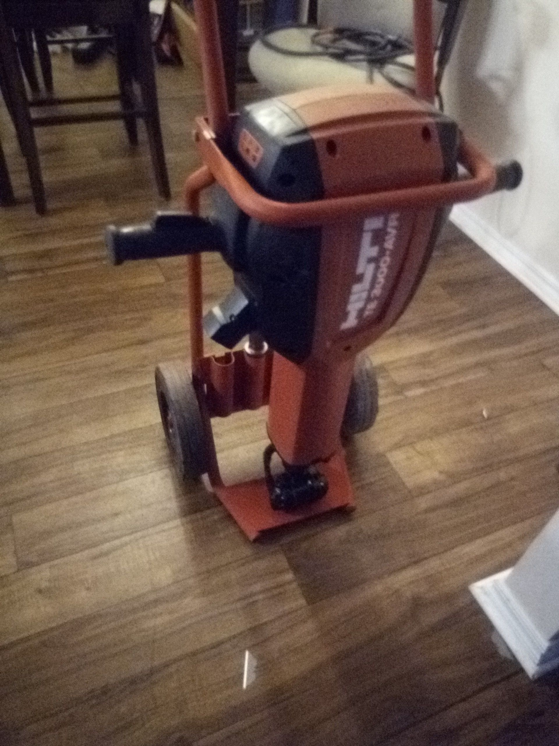 Hilti pro breaker