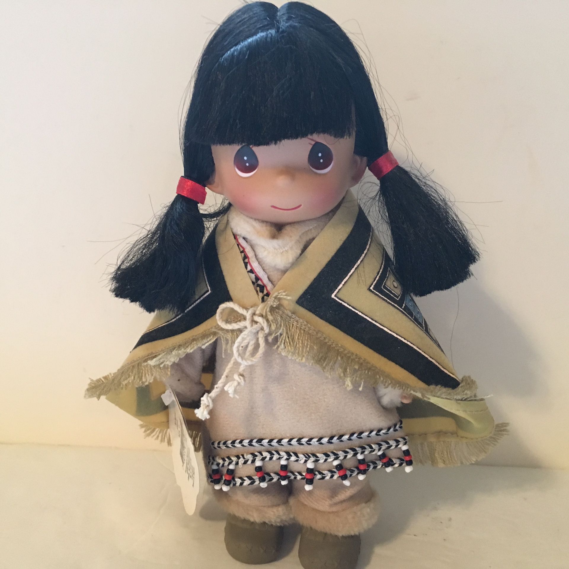 Precious Moments Nahkeen Alaska Children of the World Doll Indian Navajo Girl #1531