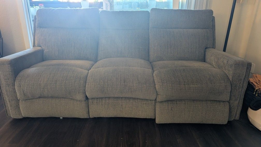 Electronic Recliner Sofa - 1x motor Broken