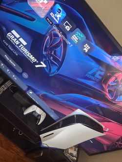 PS5 1 controller and stand