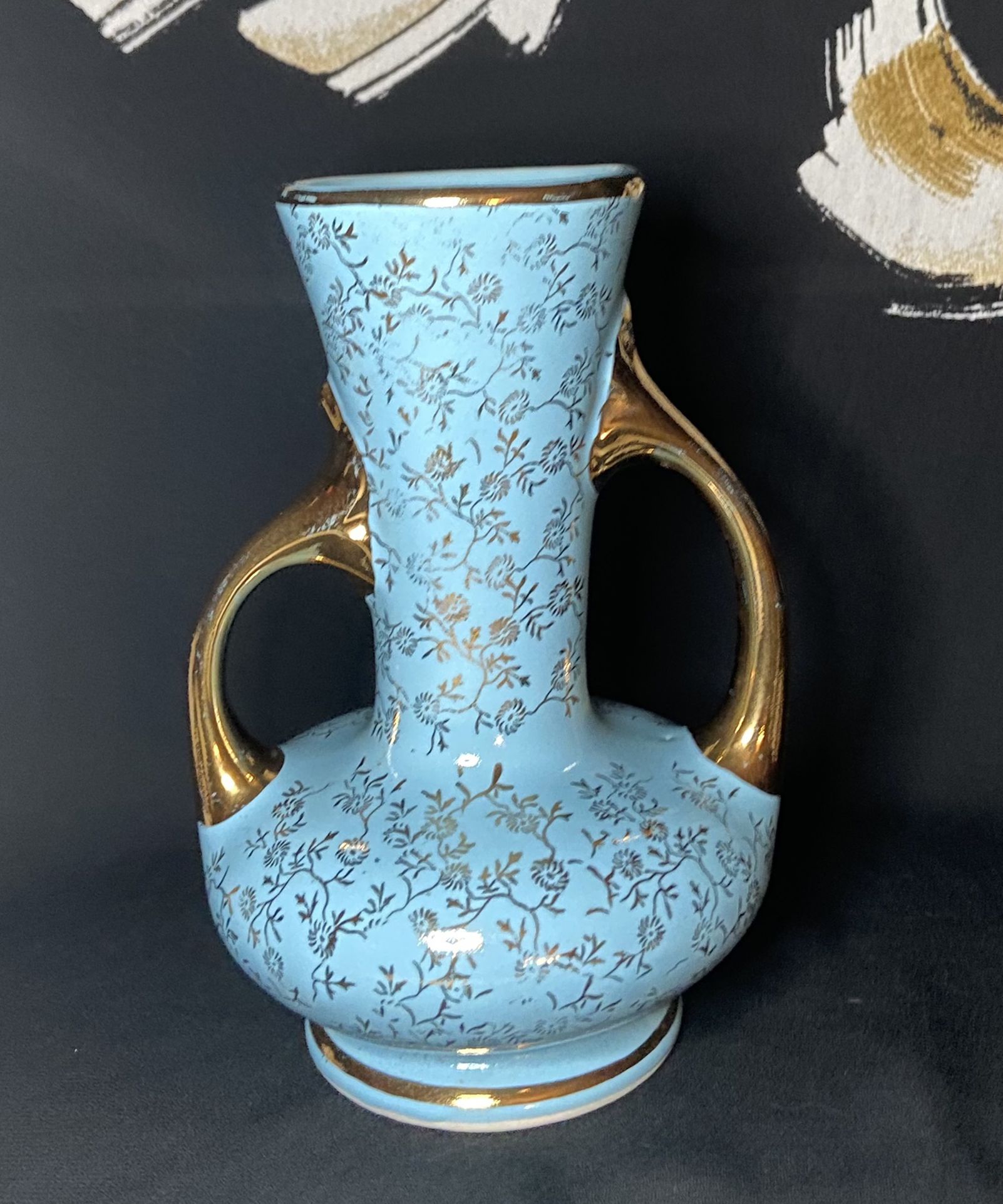 Vintage Pearl China Co Bud Vase