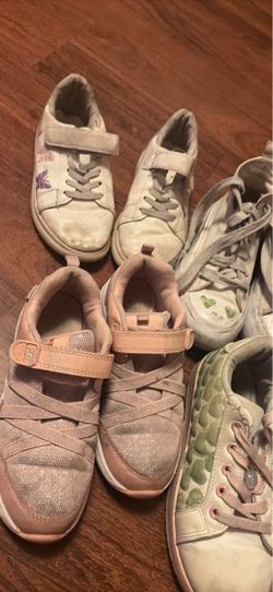 Free bag of kids shoes