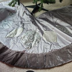 Tree Skirt