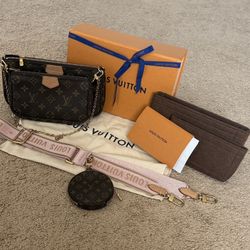 LV Multi Pochette 