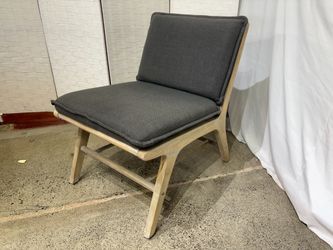 Melbourne Weathered Accent Chair