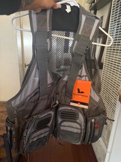Fishing vest