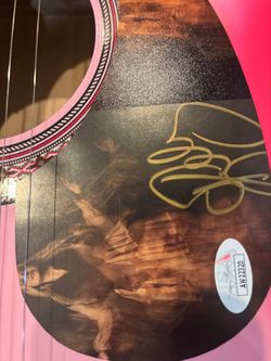 Kelly Clarkson Signed Pink Acoustic Guitar, Autographed